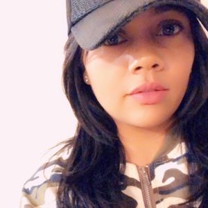 Meet your Posher, Ellery